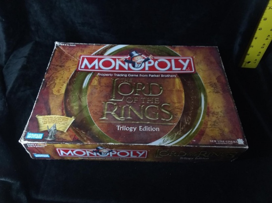 Pop Culture Themed Game-Monopoly Lord of the Rings