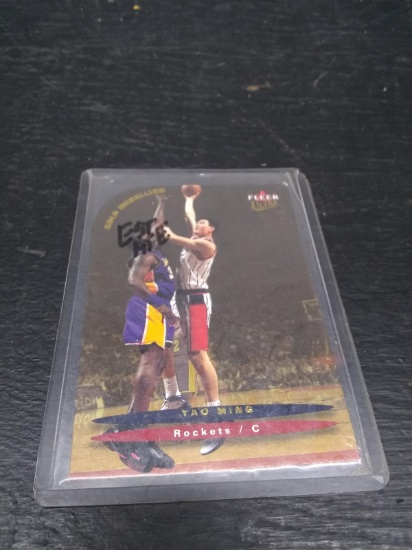 Basketball Trading Card-Yao Ming