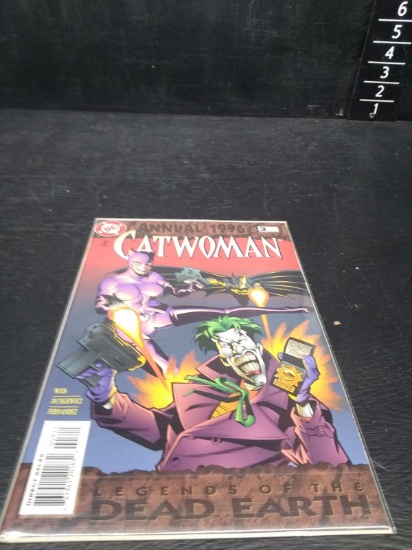 DC Comic Book-Catwoman-#3