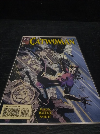 DC Comic Book-Catwoman-#20 April
