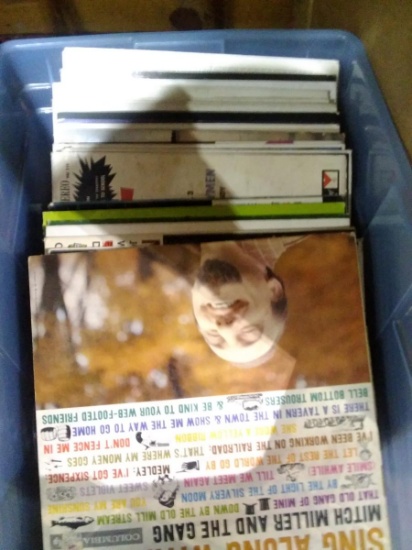 BL-Assorted LP Albums  with Tote