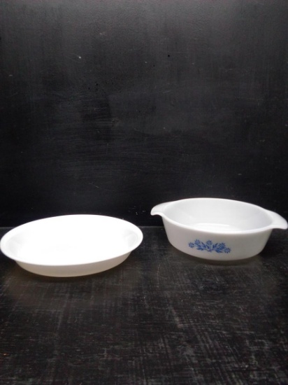 (2) Pyrex Milk Glass Baking Dishes