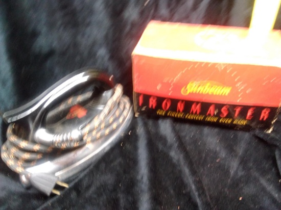 Vintage Sunbeam Ironmaster in Orig Box