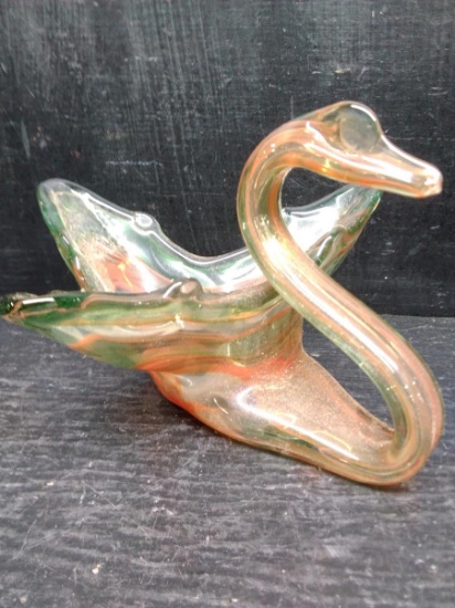 Artisan Art Glass Swan