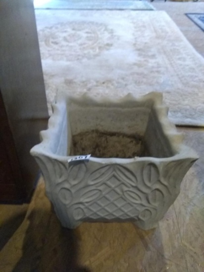 Warehouse-Concrete Planter