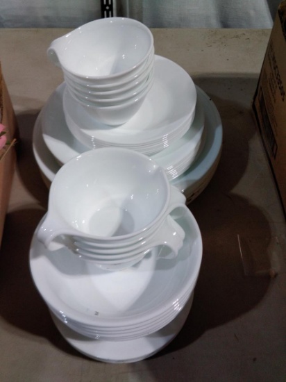 BL- China- approx 50 pcs White Corelle Ware