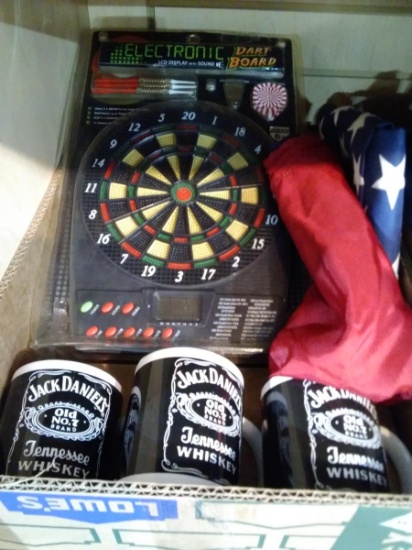 BL-JD Mugs, Dart Game, Flag
