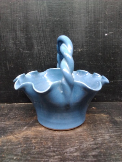 NC Pottery-Twisted Handle Ruffled Edge Basket