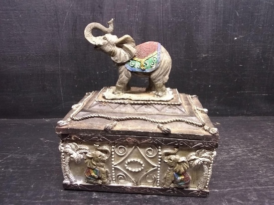 Vintage Ornate Quartz Box with Raised Relief Elephants