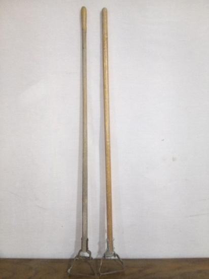 BL-(2) True Temper Garden Tools