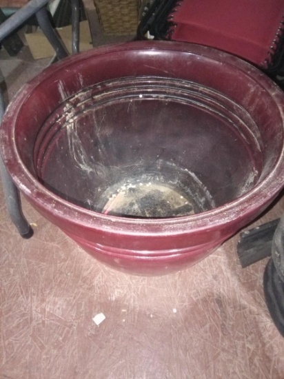 BL-Large Plastic Planter