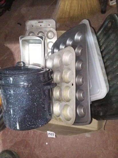 BL-Assorted Pans and Pot