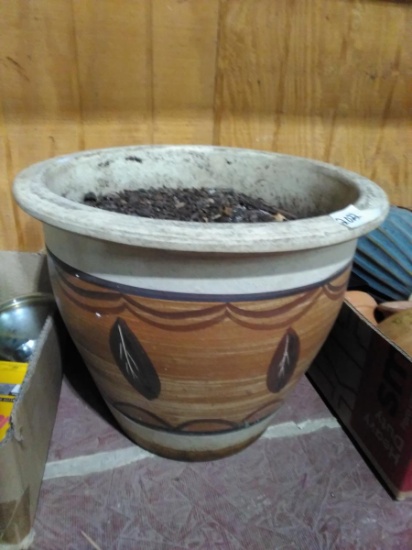 BL-Pottery Style 15" Dia Planter