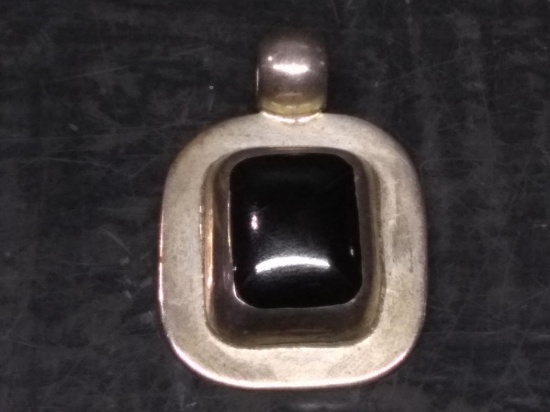 Mexican Silver 925 and Black Onyx Pendant