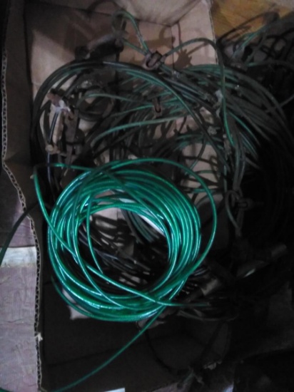 BL-Pet Tie Out Lines and Hooks