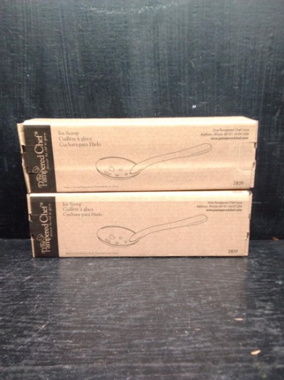 NIP Pampered Chef Utensil-(2) Ice Scoop