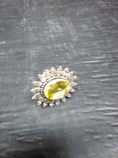 German Silver Ring with Polished Stone-Yellow Peridot Size 7
