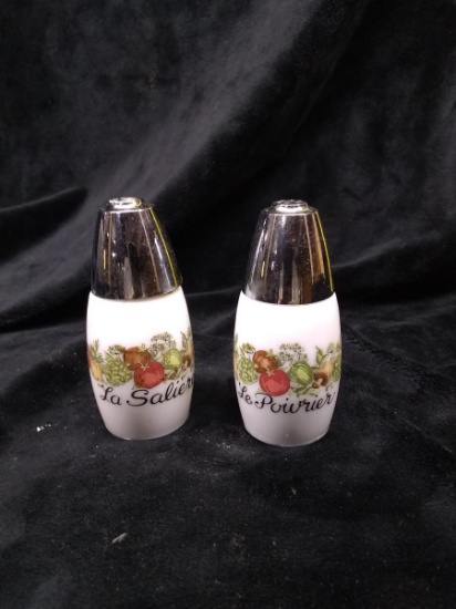 Pair Vintage Corning Ware S&P Shakers