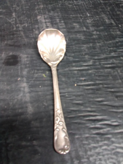 Sterling Silver Shell Design Nut Spoon 18 grams