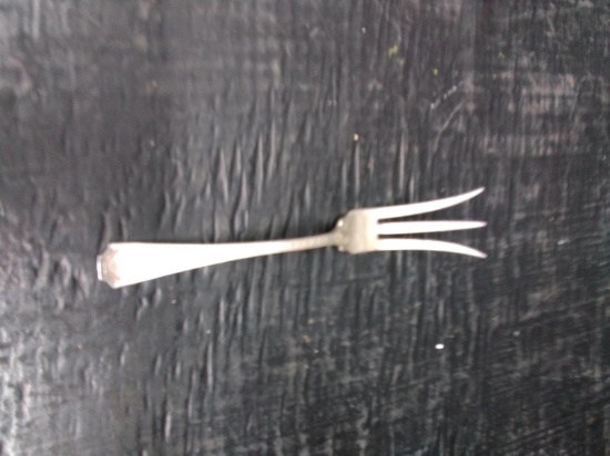 Sterling Silver Olive Fork 13 grams