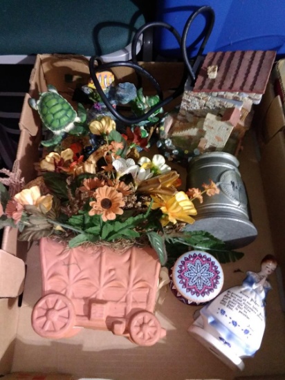 BL-Home Decor-Terra Cotta Planter, Aquarium Figure, Water Feature, Trinket Box