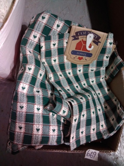 BL-Tablecloths and Towels