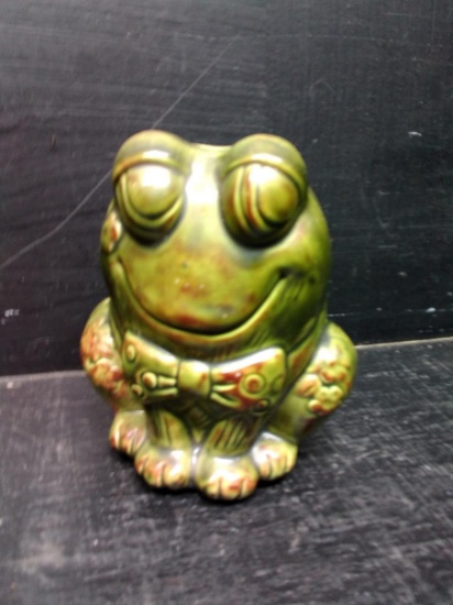 Ceramic 1971 Frog Bank