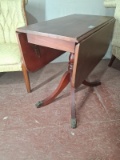 Antique Mahogany Duncan Phyfe Drop Side Table