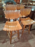 Set 4 Oak Slat Back and Bottom Barstools