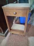 Oak Single Drawer Side Table