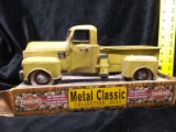 Metal Classic Collector Truck