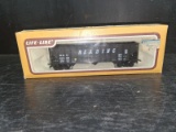 HO Scale Train-Life Like Reading