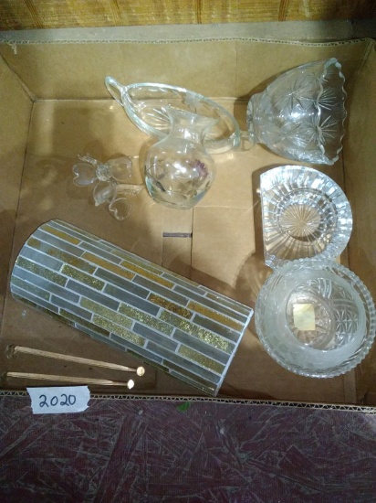 BL-Assorted Glass Bowls and Vases