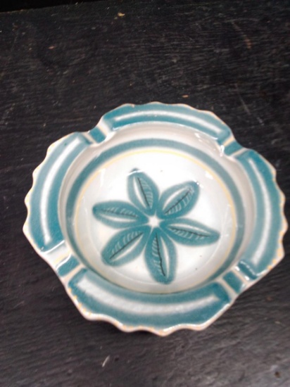 Hand painted Ashtray by Zuid Horan