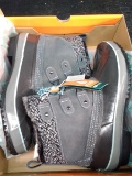 Ladies Shoes Size 11-NIB-Sporto Cassie Gray Boot