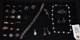 27 PIECES OF VINTAGE STERLING SILVER JEWELRY