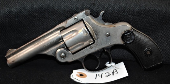 HARRINGTON & RICHARDSON .32 CAL REVOLVER