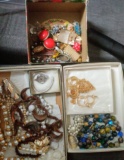 LOT BOX OF MISC, VINTAGE JEWELRY