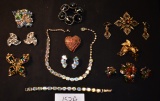 VINTAGE LADIES FASHION JEWELRY