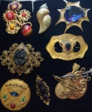 8 Brooches