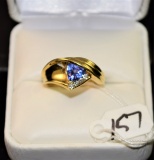 LADIES TANZANITE & DIAMOND 14K YELLOW GOLD RING