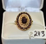 LADIES 2.75CTTW GARNET 10K YELLOW GOLD RING