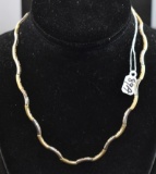 LOVELY 14K TWO-TONE GOLD NECKLACE