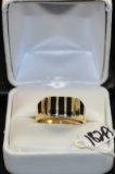 MEN 14K YELLOW GOLD ONYX RING