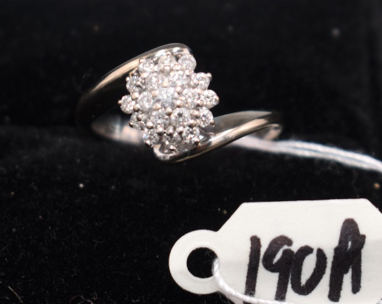 18K WHITE GOLD ITALIAN MADE DIAMOND CLUSTER RING