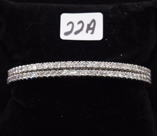LADIES PAIR OF 15.29 TDW DIAMOND 14K GOLD BRACELET