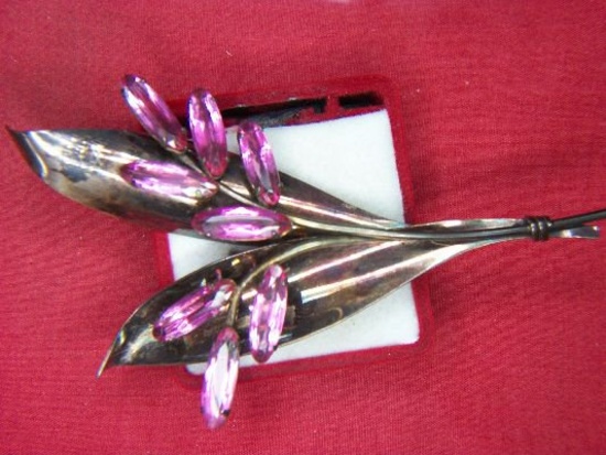 .925 Ladies 16 Carat Pink Art Decco Floral Broch 4" X 1 3/4"