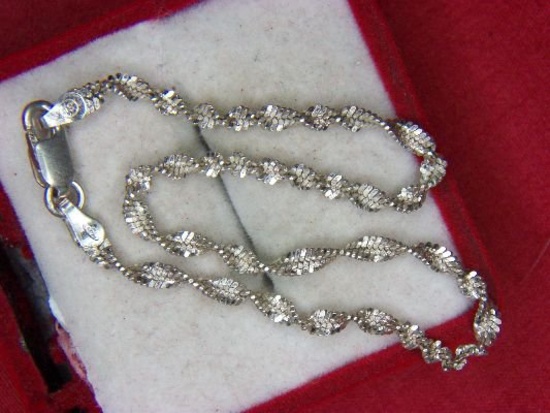.925 Ladies Twisted Herringbone Bracelet 7 1/2"