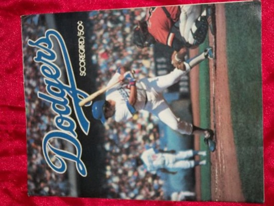 September 1977 Dodgers Scorecard Game Book