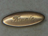 12kt Gold Pin Fannie